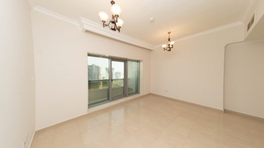 3-bedroom Apartments in Conqueror Tower