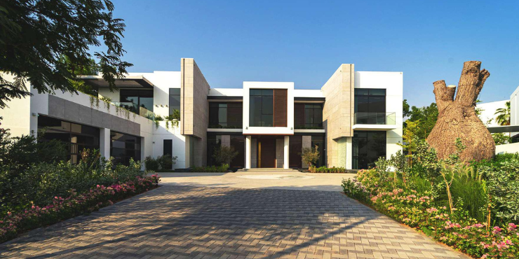 Luxury Mansion in Al Barari, Dubai